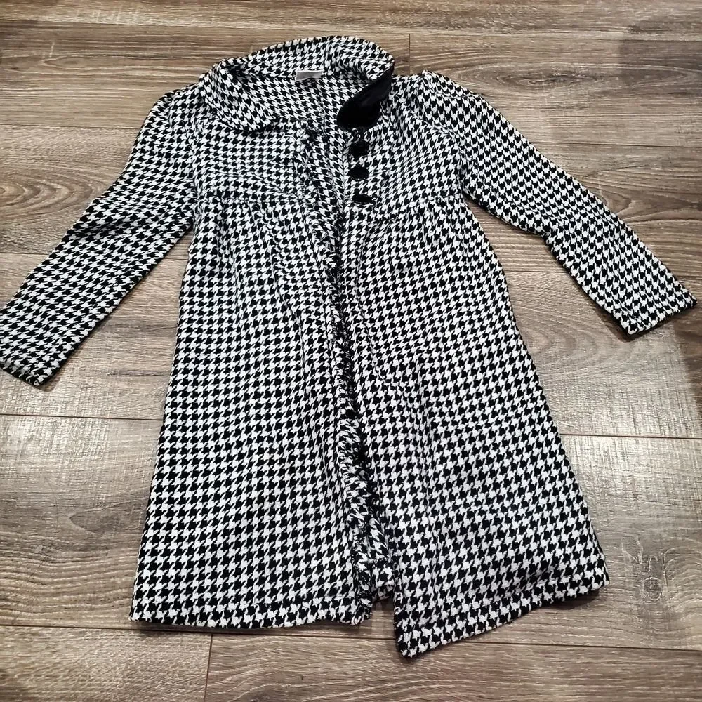 Girls Holiday Editions Jacket Size 7-8 Black and White Houndstooth Long Jacket